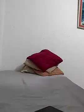 Bustyslave48 online show from 10/29/25, 11:53