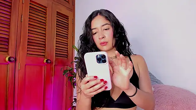  NATAHSA  online show from 03/11/25, 05:02