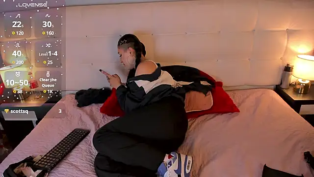 Snapshot of Cintya_Kros chatting on 01/16/25, 04:07 Cintya Kros online show from 01/16/25, 04:07