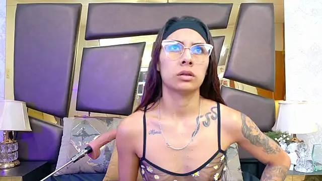 NicoleEsposito online show from 01/07/26, 12:43