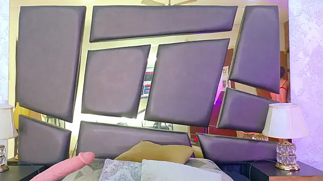 NicoleEsposito online show from 10/29/25, 12:59