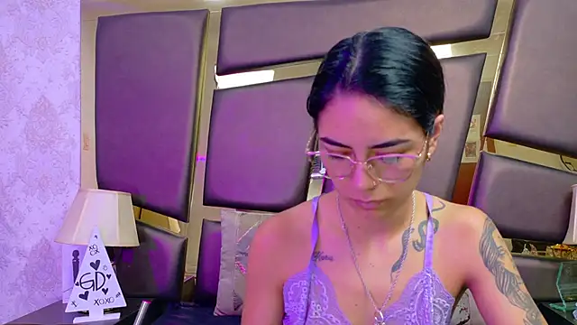 NicoleEsposito online show from 02/16/26, 12:48