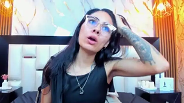 NicoleEsposito online show from 02/15/26, 01:06