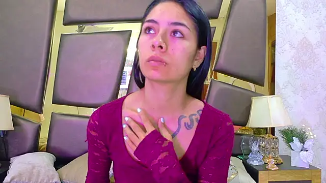 NicoleEsposito online show from 03/06/26, 12:33