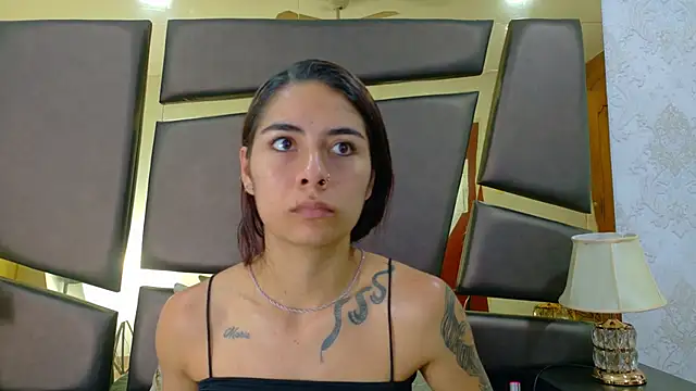 NicoleEsposito online show from 10/30/25, 12:58