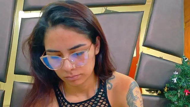 NicoleEsposito online show from 12/18/25, 12:42