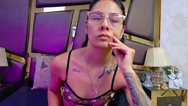 NicoleEsposito online show from 02/20/26, 12:51