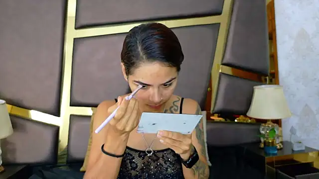 NicoleEsposito online show from 10/15/25, 12:46
