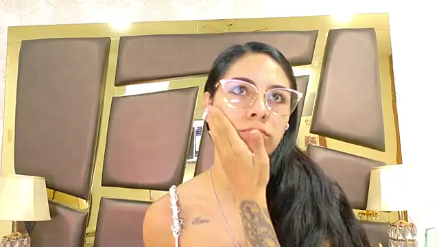 NicoleEsposito online show from 02/07/26, 12:46