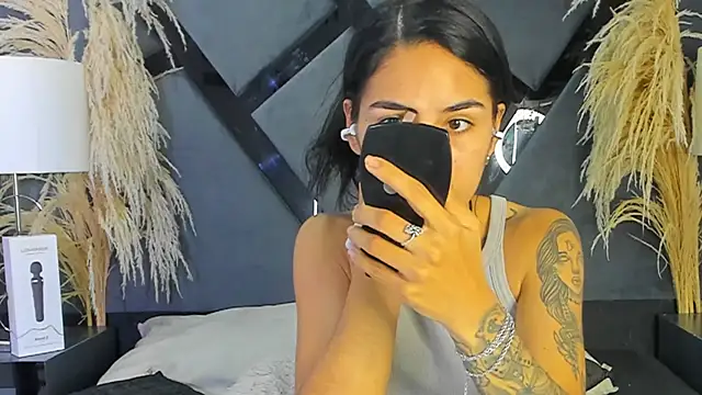 NicoleEsposito online show from 02/24/26, 12:00