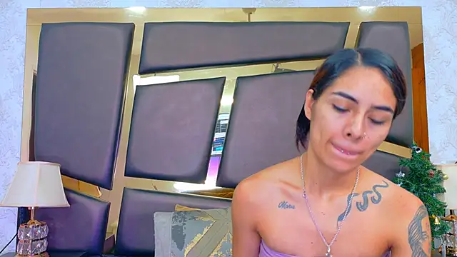 NicoleEsposito online show from 12/17/25, 12:54