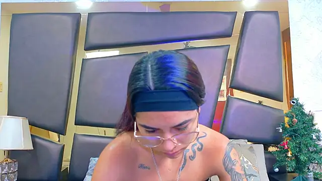 NicoleEsposito online show from 12/16/25, 12:53