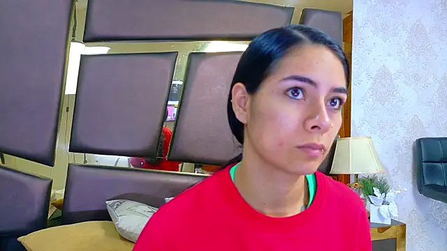 NicoleEsposito online show from 04/14/26, 12:32