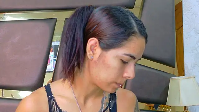 NicoleEsposito online show from 11/14/25, 12:53