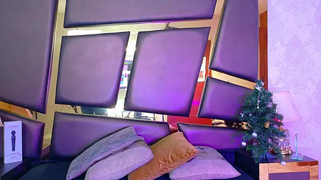 NicoleEsposito online show from 12/20/25, 12:41