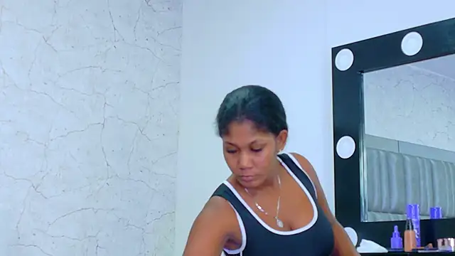 AlisonJaimes online show from 11/08/25, 01:03