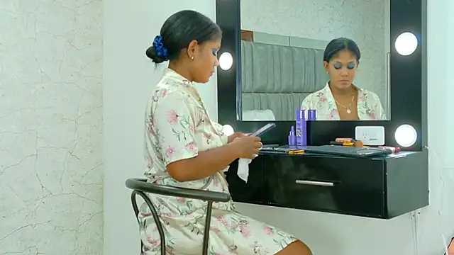 AlisonJaimes online show from 10/29/25, 12:37