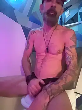 HandyBro online show from 10/31/25, 05:20