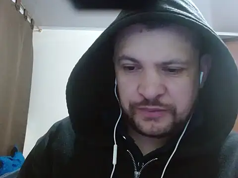 camiloking1720 online show from 04/09/26, 02:12