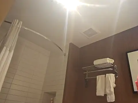 erinSmiles online show from 12/21/25, 12:29