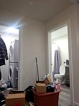 erinSmiles online show from 11/07/25, 05:56