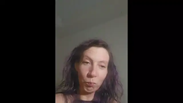 erinSmiles online show from 11/21/25, 11:20