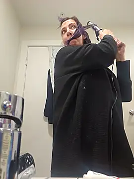 erinSmiles online show from 11/09/25, 08:40