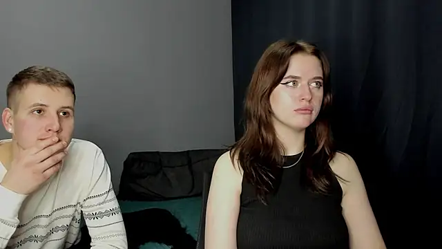 Pinku kitsune online show from 12/11/24, 12:34