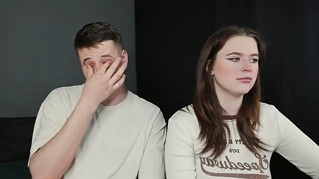 Pinku kitsune online show from 03/14/25, 11:11