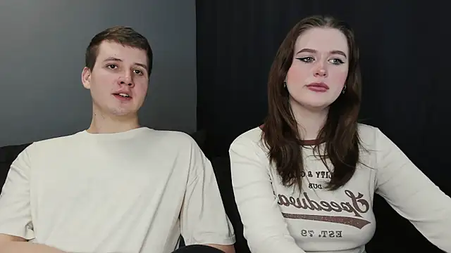 Pinku kitsune online show from 03/12/25, 11:43