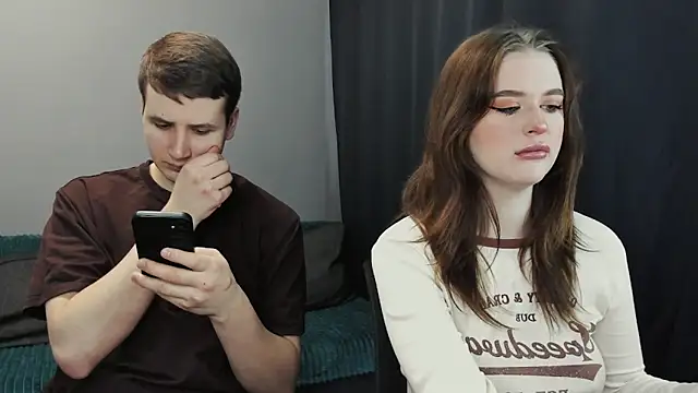 Pinku kitsune online show from 03/06/25, 10:30