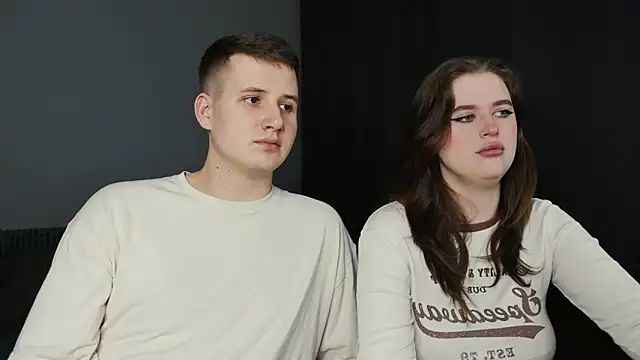 Pinku kitsune online show from 03/20/25, 09:02