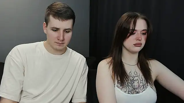 Pinku kitsune online show from 02/17/25, 10:49