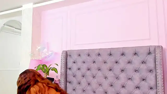 HaileeRoberts online show from 04/08/26, 12:28