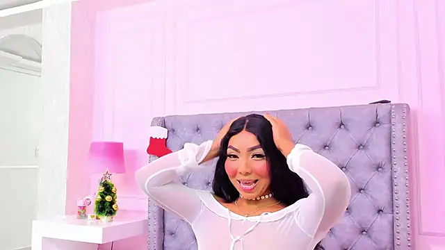 HaileeRoberts online show from 11/26/25, 12:27