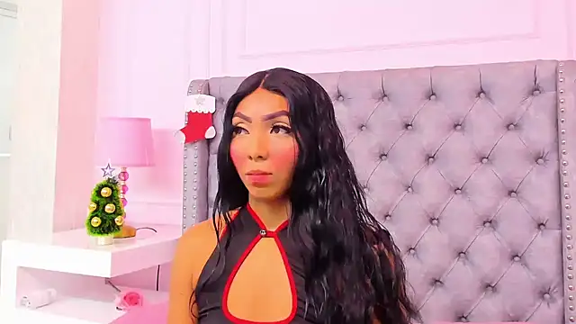 HaileeRoberts online show from 11/21/25, 12:26