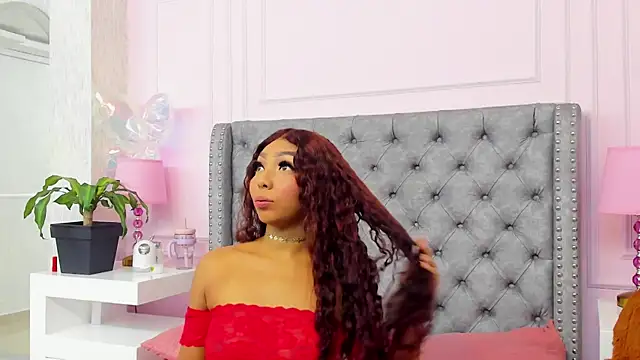 HaileeRoberts online show from 07/16/26, 12:35