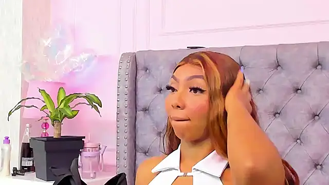 HaileeRoberts online show from 03/24/26, 12:27