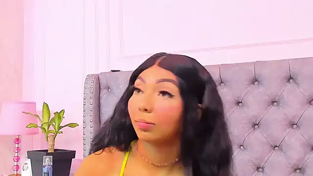 HaileeRoberts online show from 01/18/26, 01:03