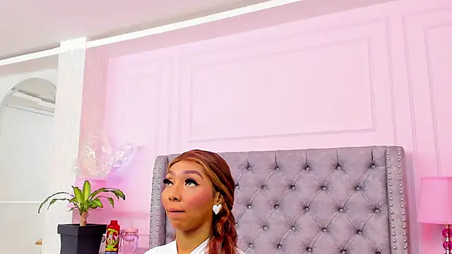 HaileeRoberts online show from 03/28/26, 12:17