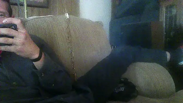 luke thighwalker2469 online show from 12/19/25, 10:56