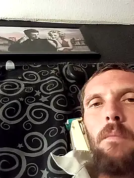 luke thighwalker2469 online show from 09/18/25, 09:56