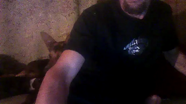 luke thighwalker2469 online show from 04/15/26, 06:30