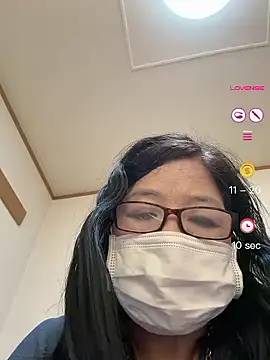 Snapshot of ryoko6681 chatting on 06/21/26, 04:07 ryoko6681 online show from 06/21/26, 04:07