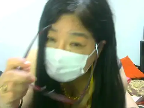 Snapshot of ryoko6681 chatting on 10/10/25, 04:08 ryoko6681 online show from 10/10/25, 04:08