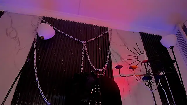 ALICEPOIXXXON online show from 04/04/26, 03:35