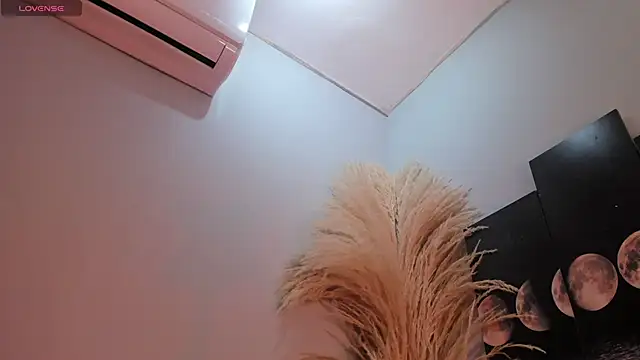 ALICEPOIXXXON online show from 12/05/25, 03:27