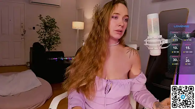 Snapshot of AngelPaull chatting on 11/09/25, 08:46 AngelPaull online show from 11/09/25, 08:46