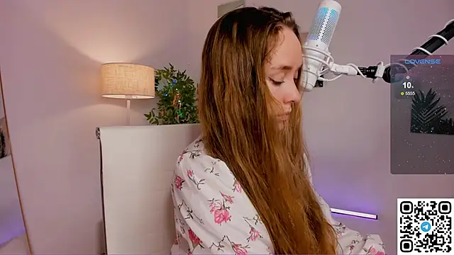 Snapshot of AngelPaull chatting on 11/13/25, 08:57 AngelPaull online show from 11/13/25, 08:57