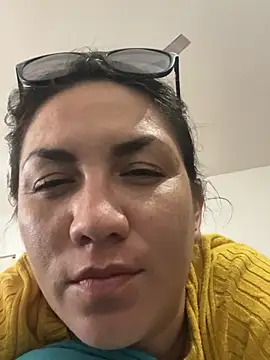 RenataMex online show from 03/18/25, 08:05